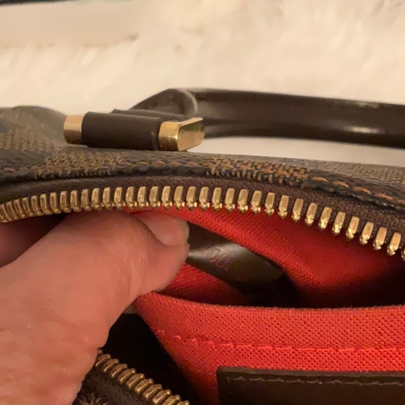 Louis Vuitton - Picture 10 of 10